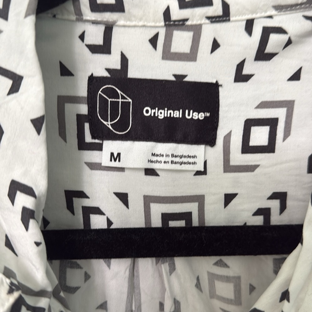 Geometric Pattern Button Down - Picture 2 of 3